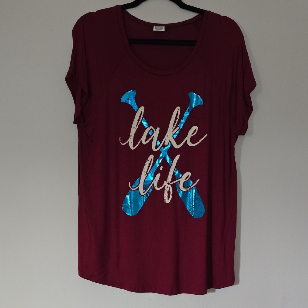Burgundy 'Lake Life' Graphic Tee